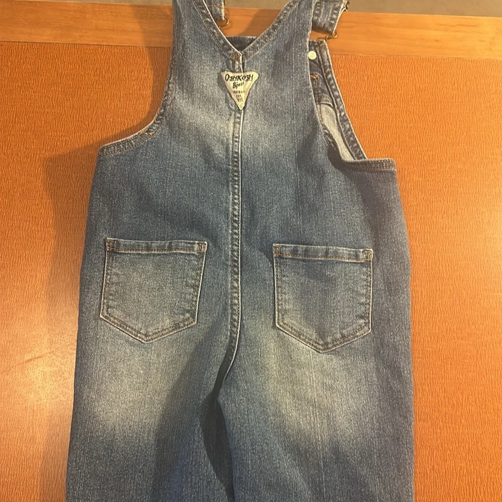Osh Kosh B’Gosh Denim‎ 3T Overslls with Flower Embroidery